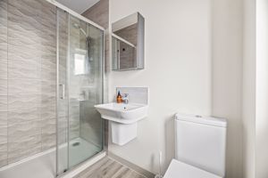 En Suite- click for photo gallery